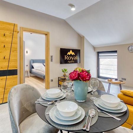 Apartamenty Vip Zdrojowa 6 ชเวียราโดว์-สโดรยจ์ ภายนอก รูปภาพ